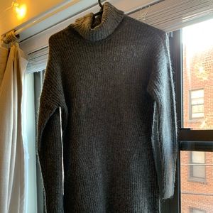 Abercrombie & Fitch Easy-Fitting Turtleneck Sweater Dress
